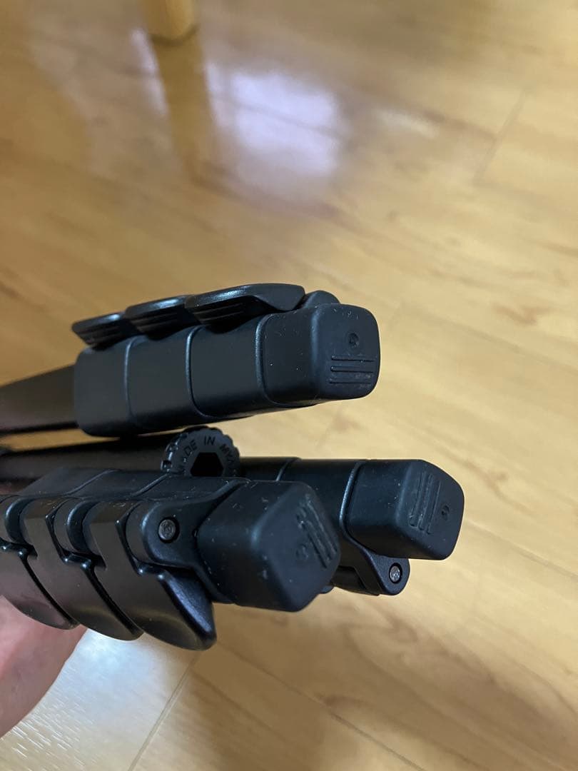 ベルボン Velbon三脚5段全高135.5cm 縮長29.5cm 脚径21mmの通販はau