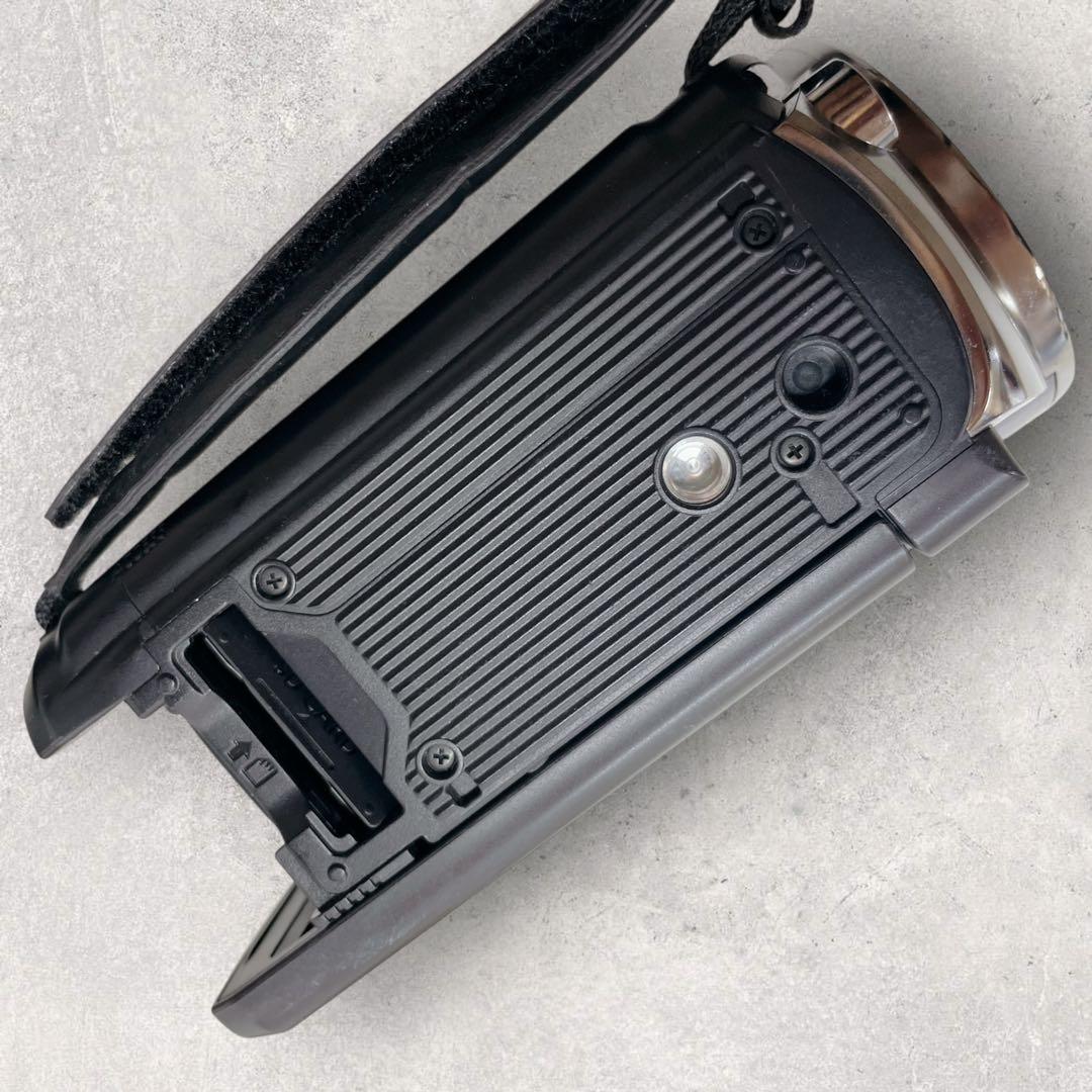 《美品》Panasonic ビデオカメラ【HC-V700M 】パナソニック