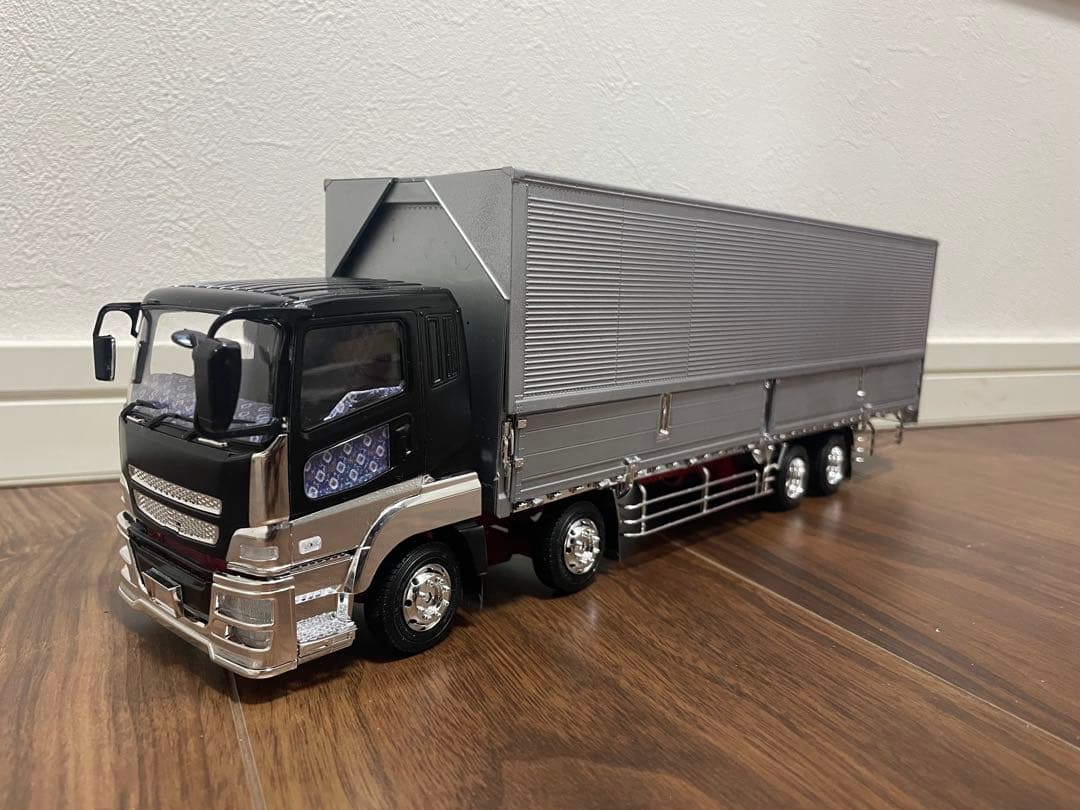 アオシマ ヘビーフレイト制作途中 即購入ok‼️送料込み‼️ 4905083064979.jpg