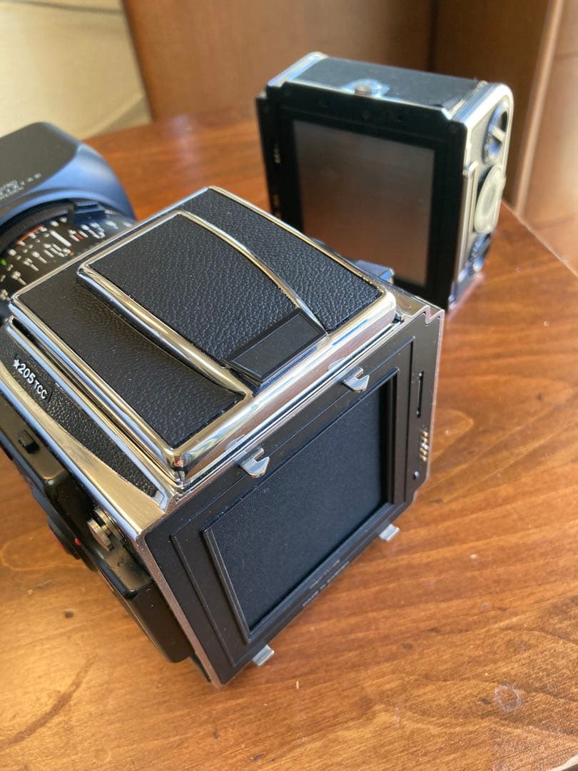 Hasselblad 205TCC CF80m+E16マガジン+PME51その他 - メルカリ
