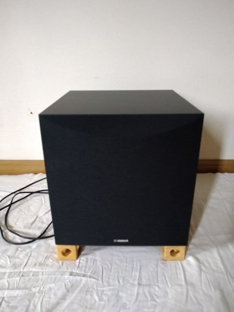 YAMAHA サブウーファーNS-SW050(ブラック) ヤマハ | NS-SW050 - スピーカーシステム - 概要