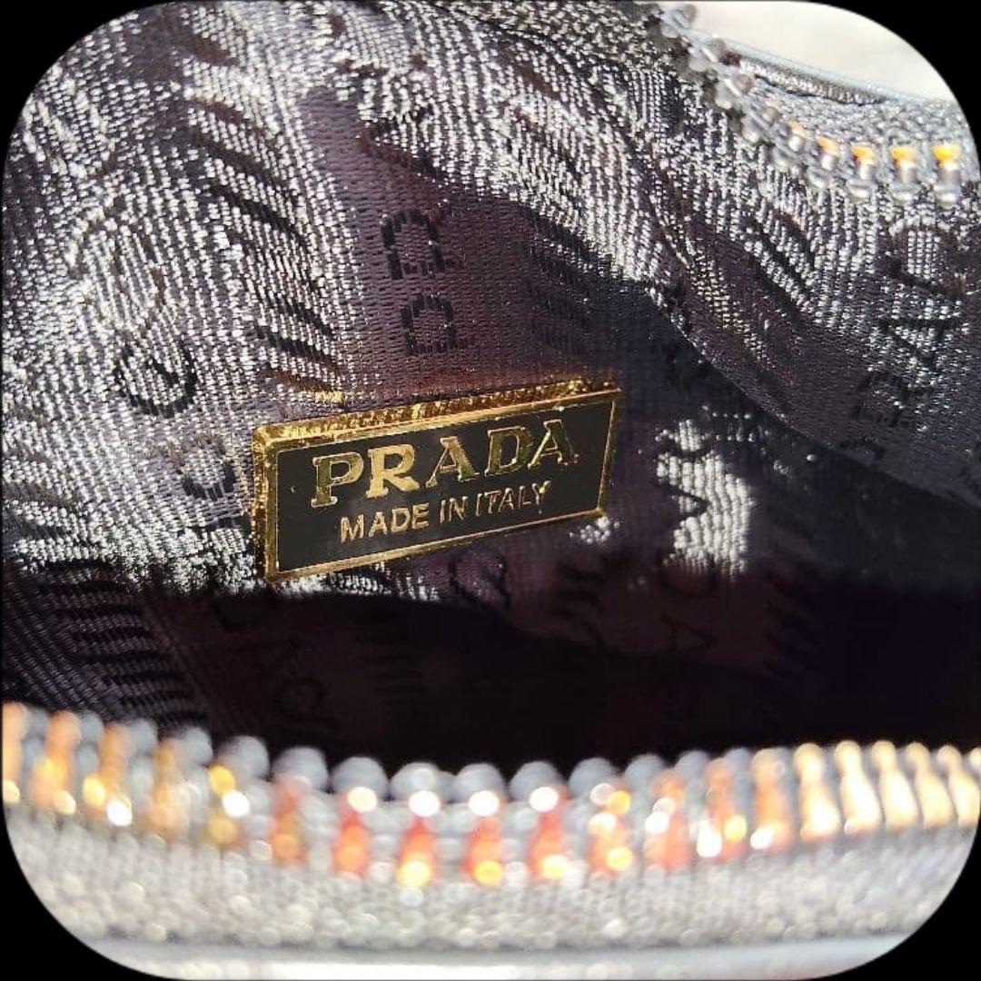 PRADAノベルティブラック ショルダーバッグ キルティング - メルカリ