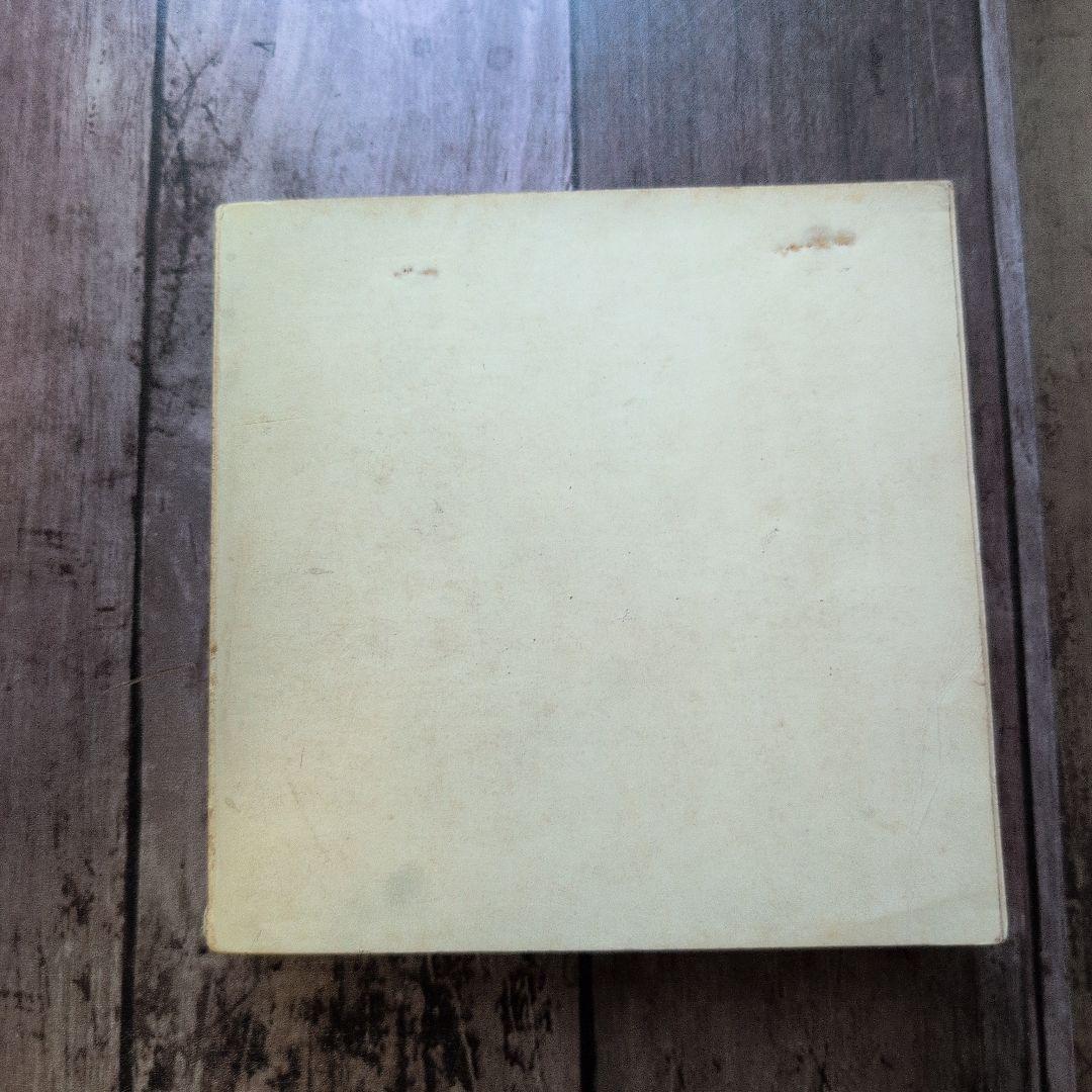 ミス・ペテン』鴨居羊子人形写真集 （撮影・細江英公）1966年