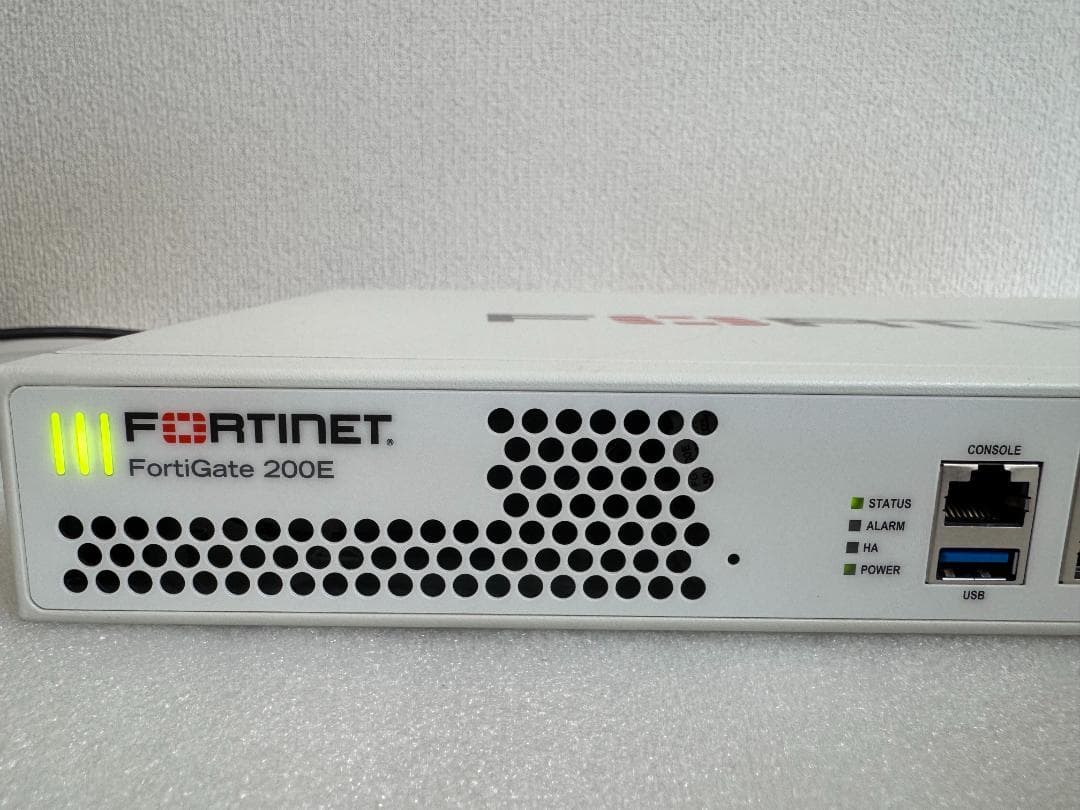 FortiOS最新7.6.5】FortiGate 200E 中古 - メルカリ