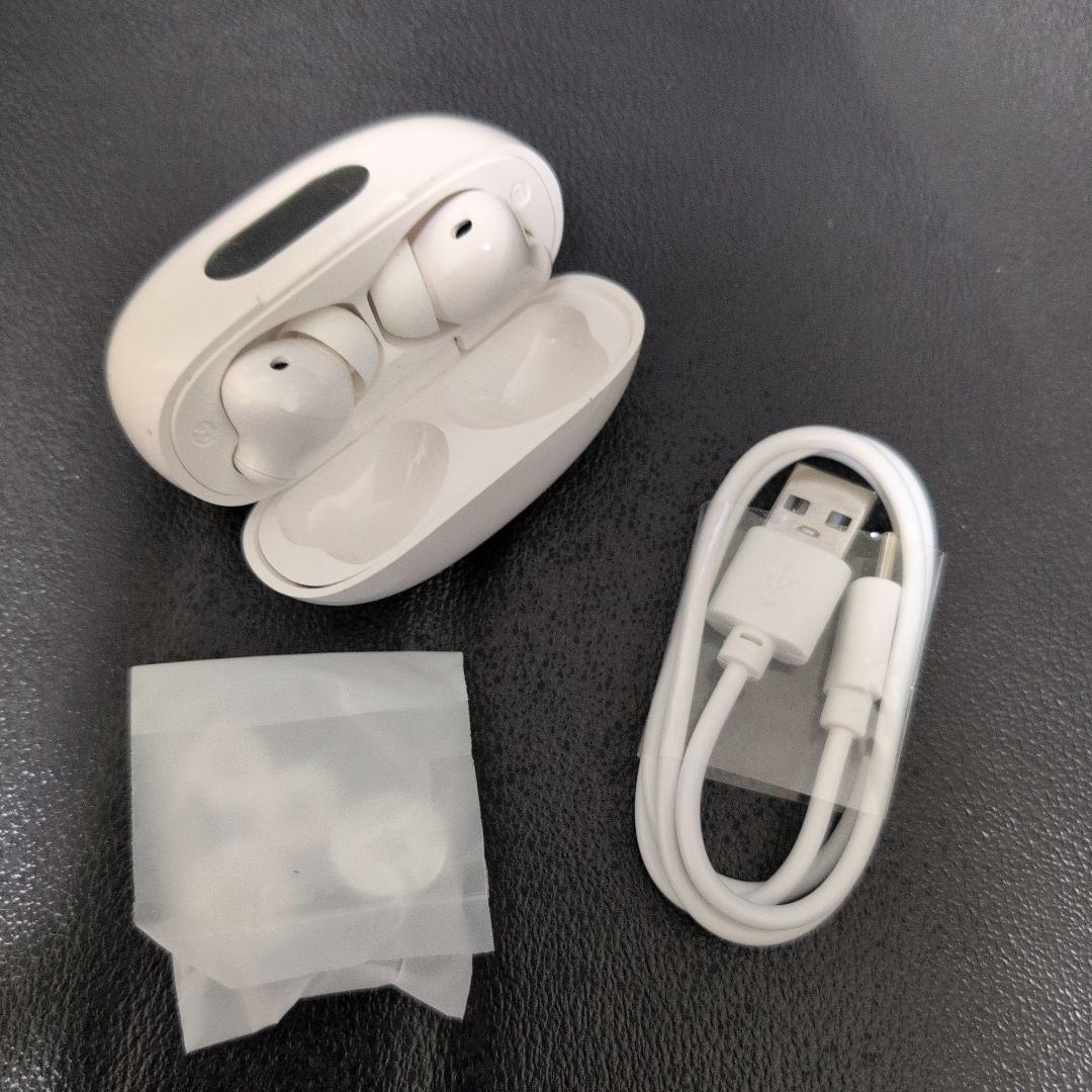 ワイヤレスイヤホン ホワイト 充電ケース・コード・イヤーピースの替え