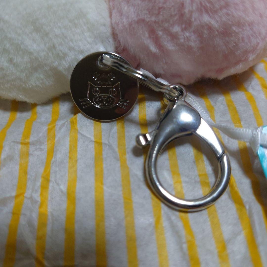 ジェリーキャット マシュマロ バックチャーム キーホルダー - メルカリ