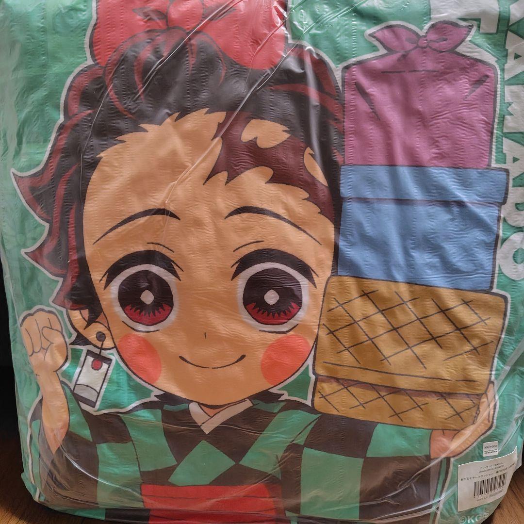 鬼滅の刃 遊郭編 繋がるモチーフクッション 竈門炭治郎 - メルカリ