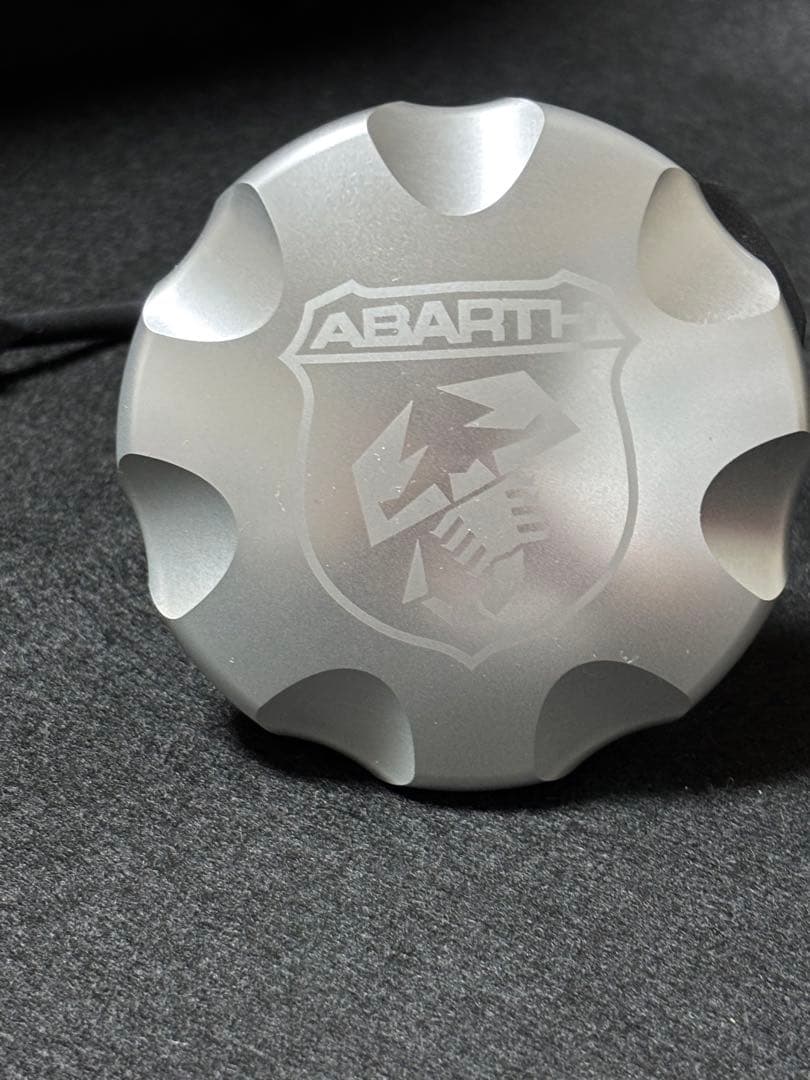 アバルト595フェールキャップ　未使用品➕新品エアーフィルタ➕タオル アバルト500/595用オイルフィルターキャップ : maekawaengineering