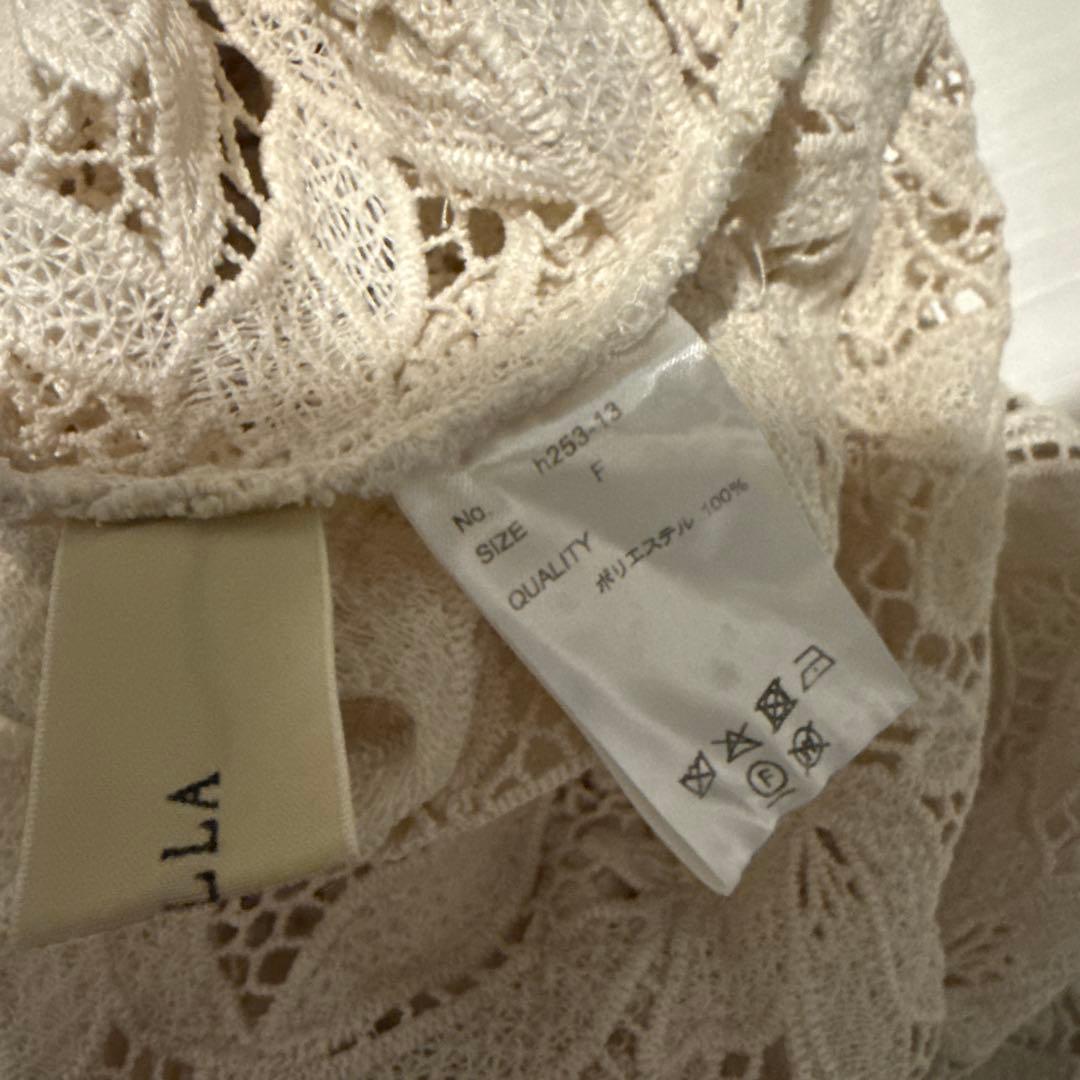 hella ヘラ アイボリー レース フード付き長袖シャツ