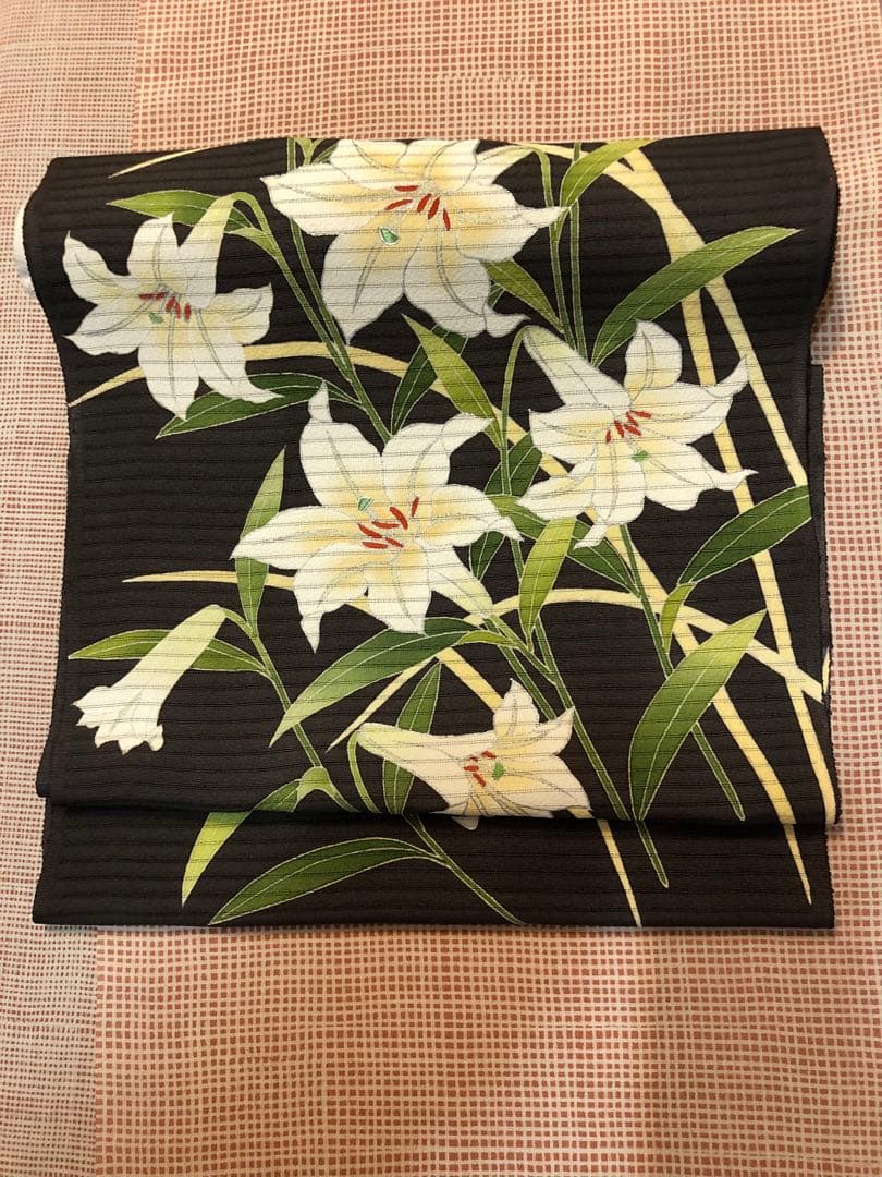 お値下げ致しました。」単衣 夏染帯 百合 新品未仕立、生地は絽縮緬