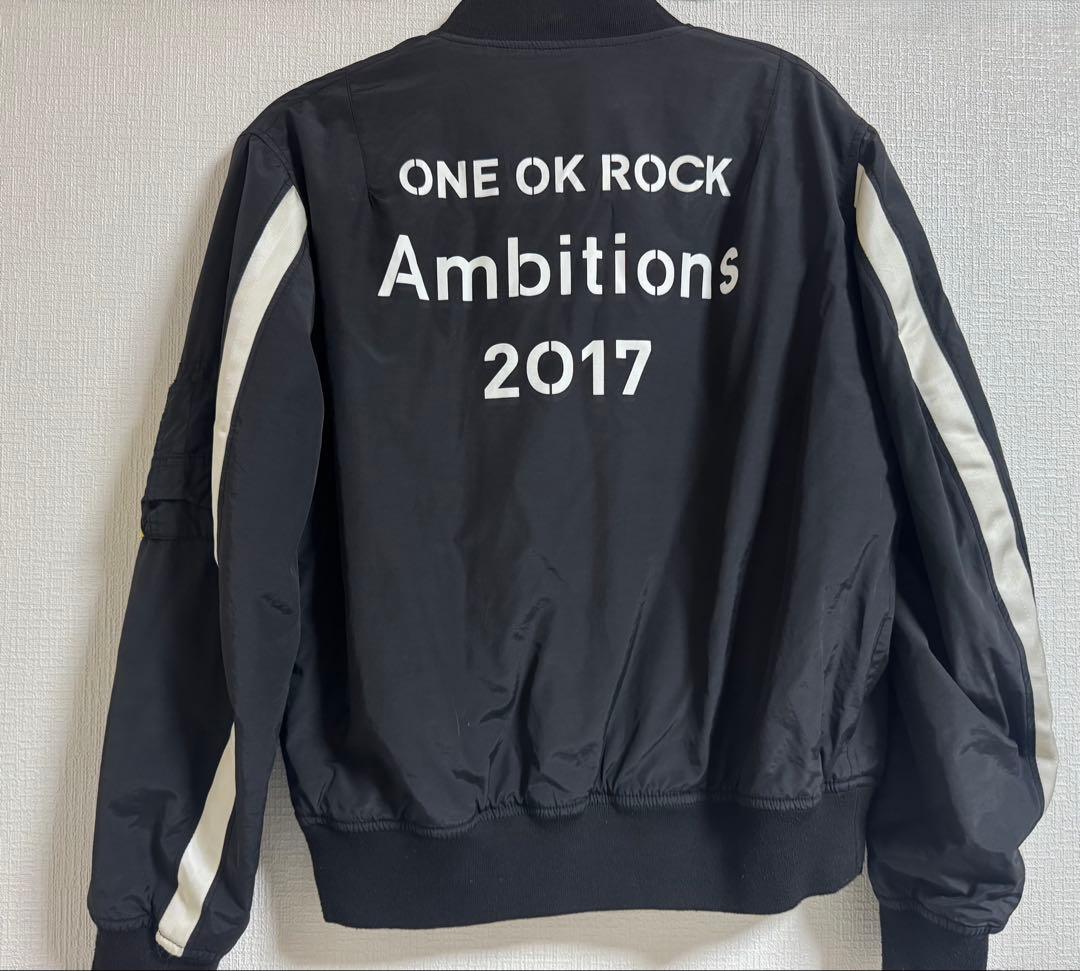 ONE OK ROCK【M】Ambitions 2017 ブルゾン MA-1 黒 ONE OK ROCK【M