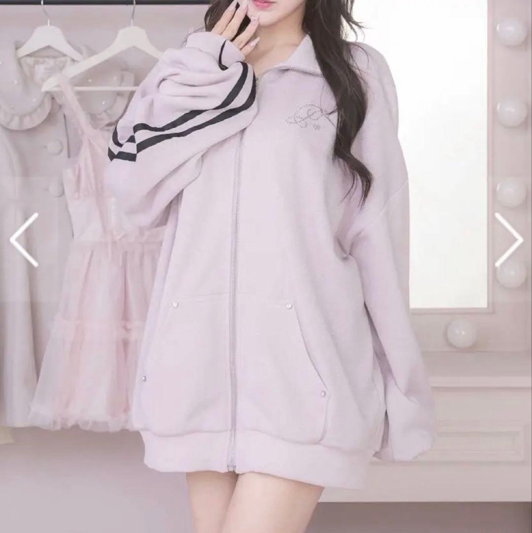 pium ダブルラインビジュープリントジップスウェット ピンク - メルカリ