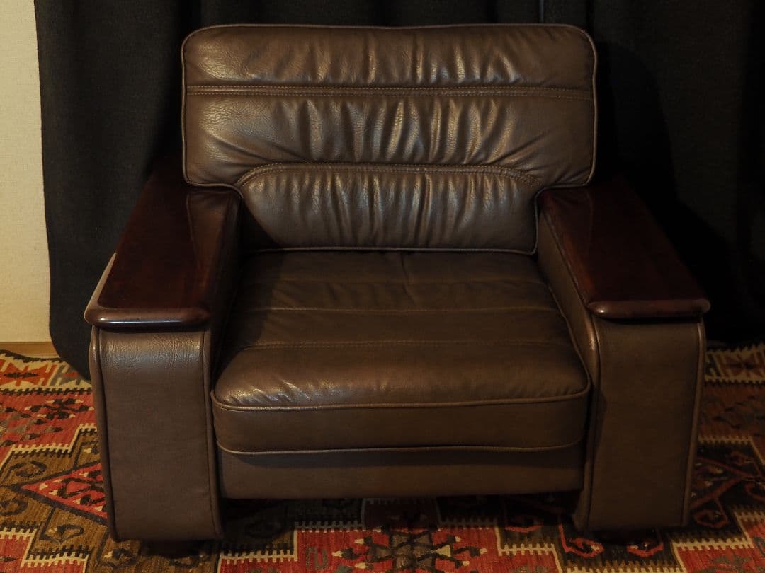 【値引中】\"karimoku\"レザー1PソファB