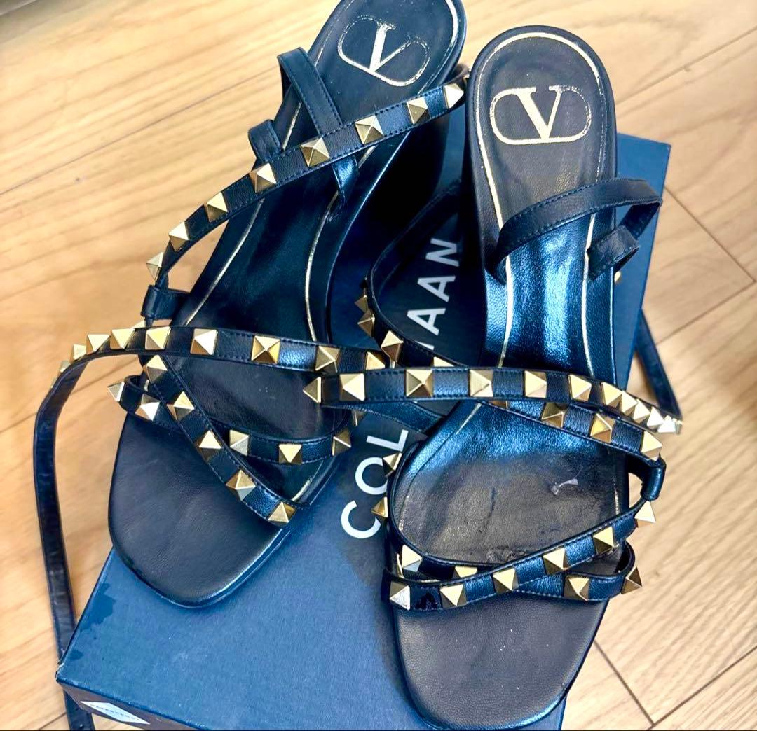 ヴァレンティノ スタッズ付きサンダル ブラック即購入可◎ - メルカリ