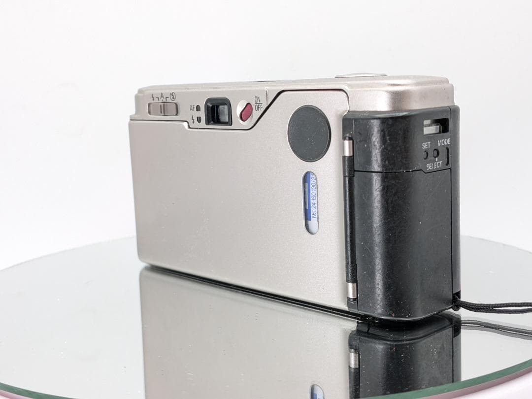 ❀動作〇❀RICOH フィルムカメラ GR10 シルバー - メルカリ