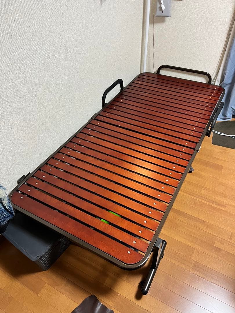折りたたみ シングルベッド スノコタイプ 葛飾区 谷村実業 通気性抜群 折りたたみスノコベッド ナチュラル シングル の