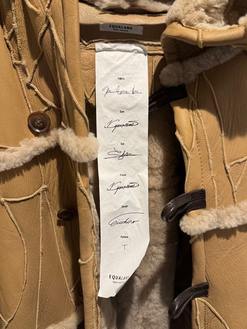 新しいファッション - EQUALAND ベージュ ダッフルコート ムートン