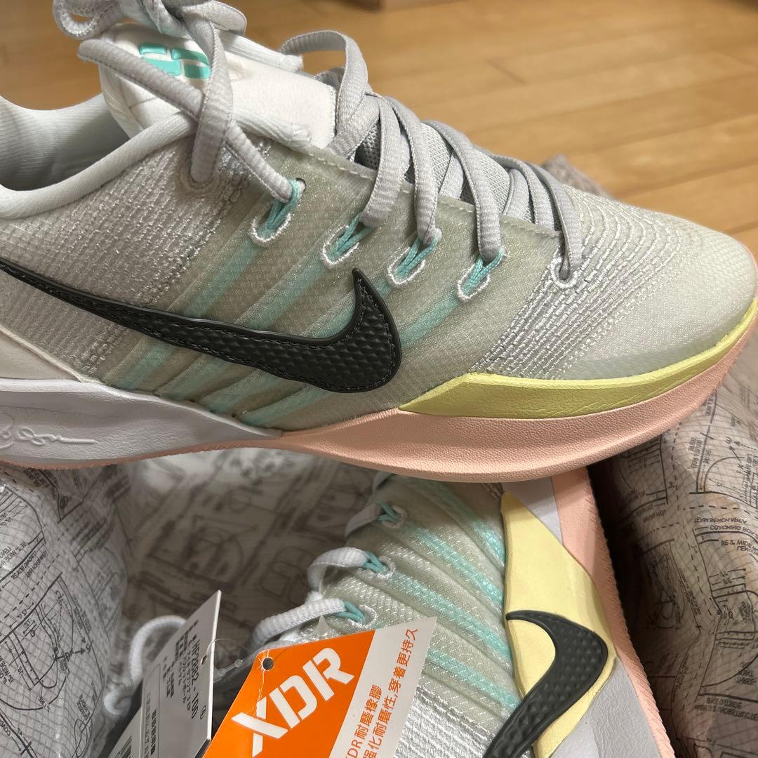 Nike ナイキ　サブリナ3 バスケットシューズ 23.5cm 新品