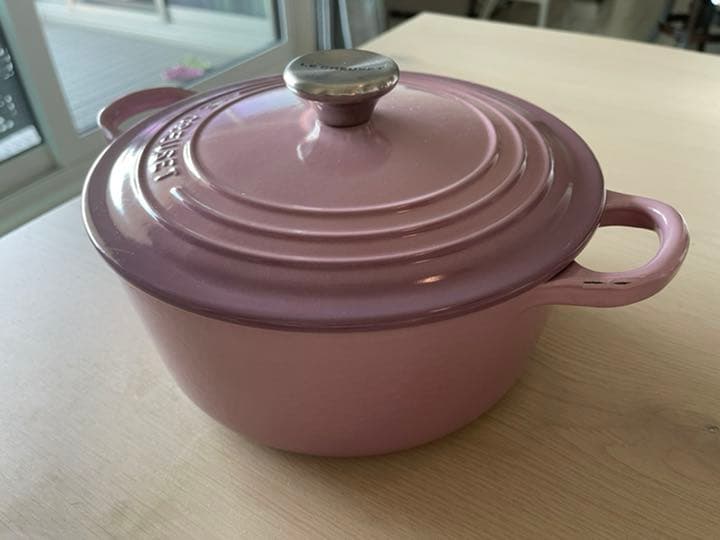 モーヴピンク ル・クルーゼ ココットロンド パープル ピンク 22センチ