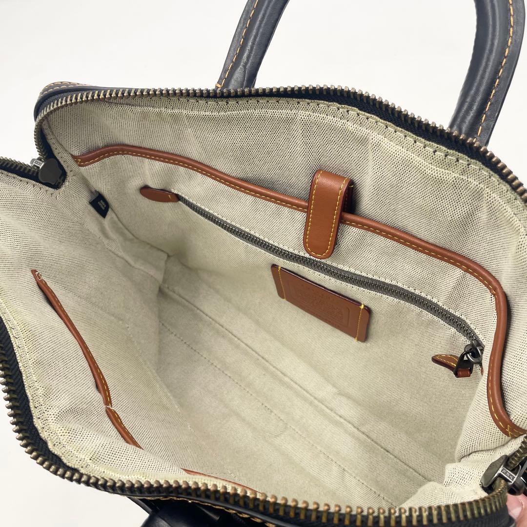 レア 極美品 コーチ ローグ 2way スリム ビジネスバッグ 本革 A4可 黒