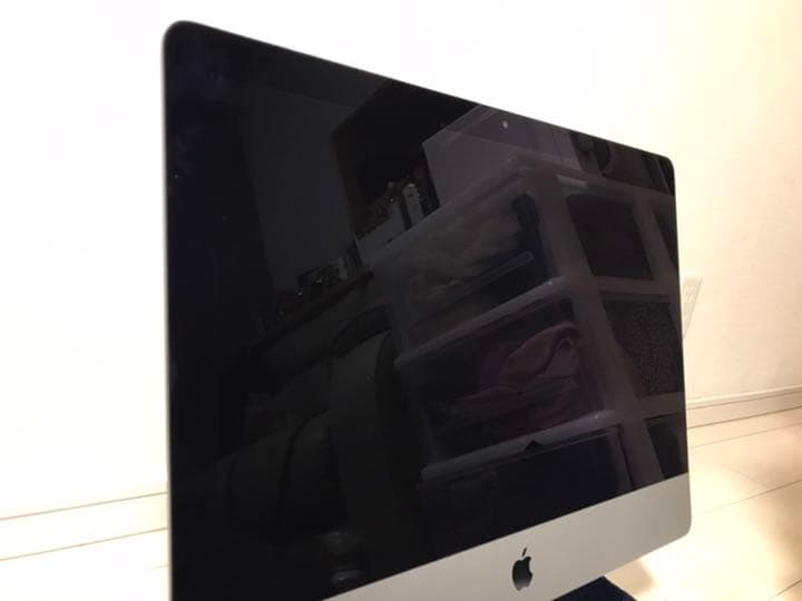 美品！初期化済み！　APPLE iMac 2017 21.5inch