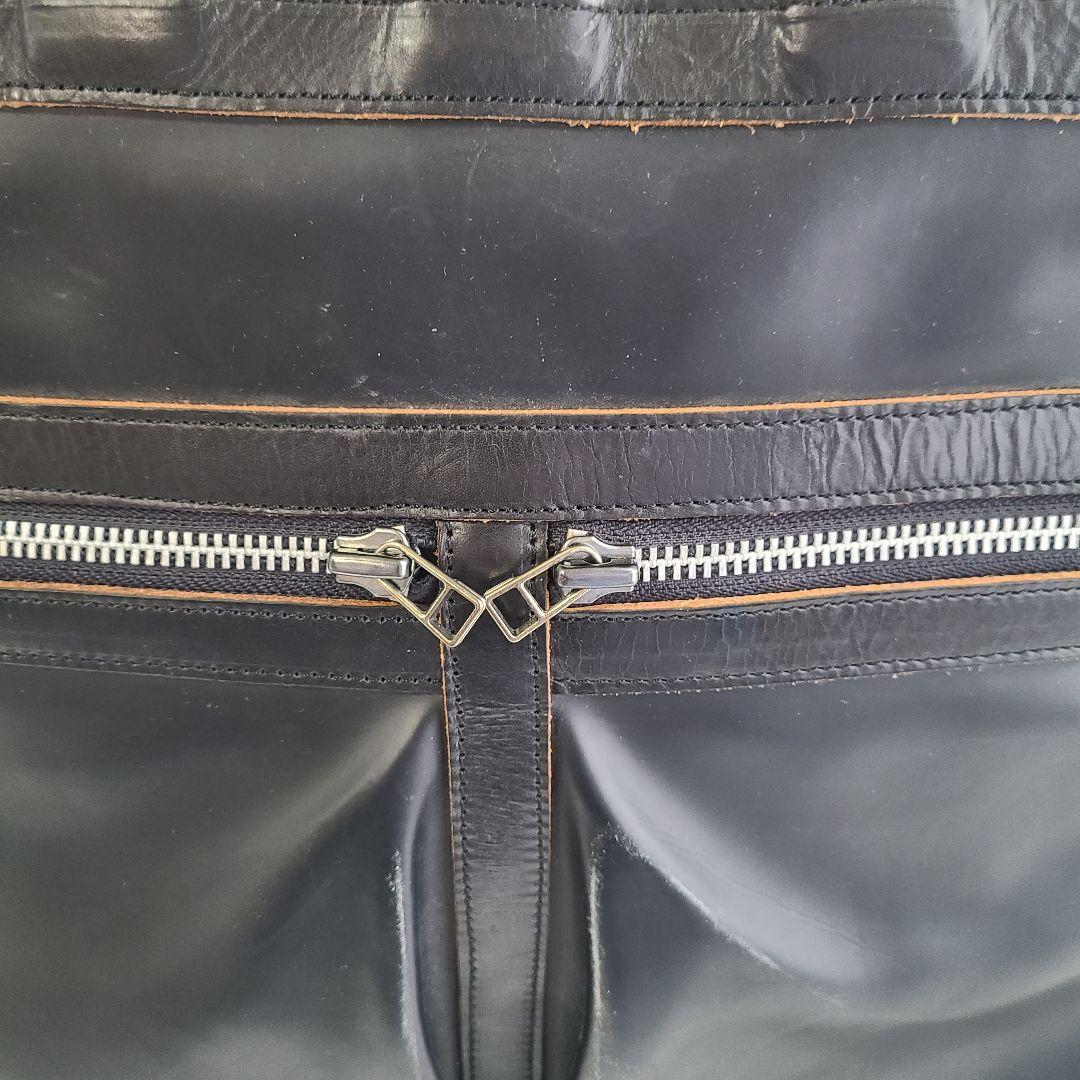 激レア イサム カタヤマ コンポジション レザー バック 本体 - メルカリ