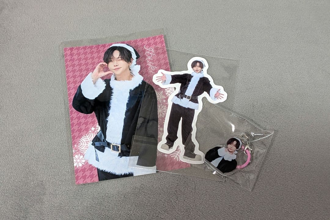 RINDO Xmas オンラインガチャ Luvless いぶき セット - メルカリ