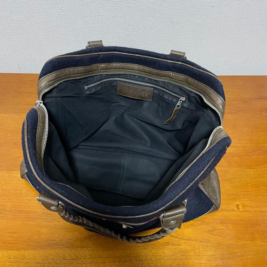 《美品》BALENCIAGA（バレンシアガ）レザー ハンドバッグ ネイビー