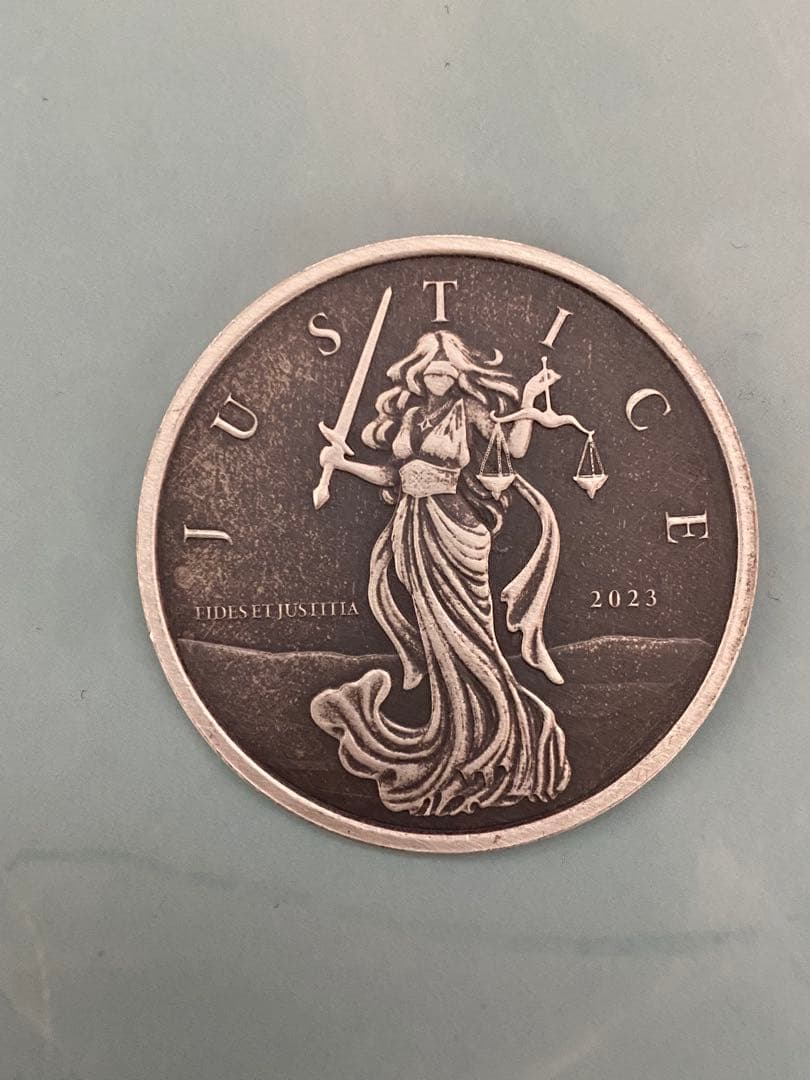 ジャスティス 女神 銀貨 1オンス .999 純銀 アンティーク風 ギブラルタル 2024 Gibraltar Lady Justice 1 oz Silver Antique Coin