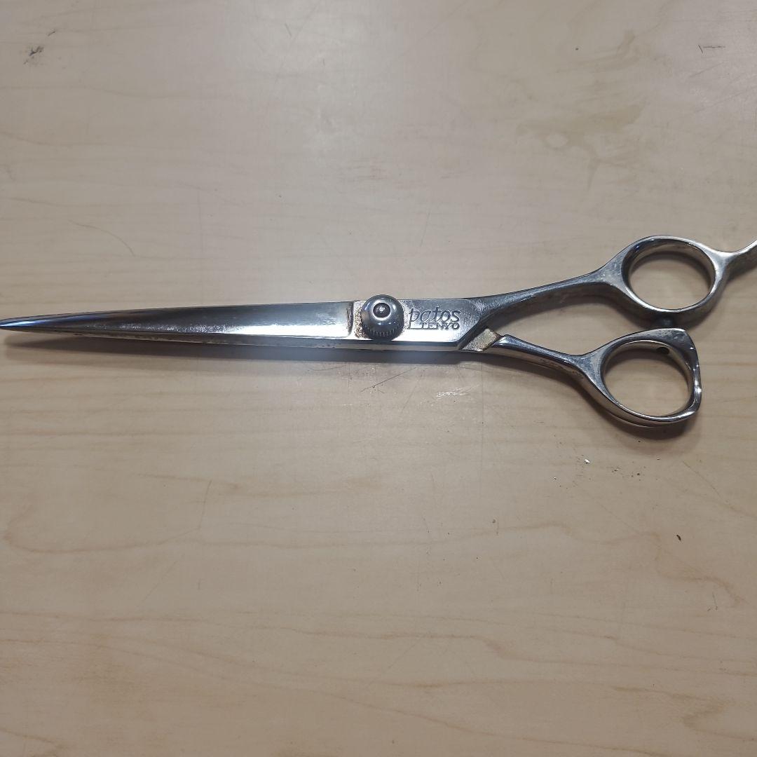 中古、理容師ハサミ。天洋パトス7インチ - メルカリ