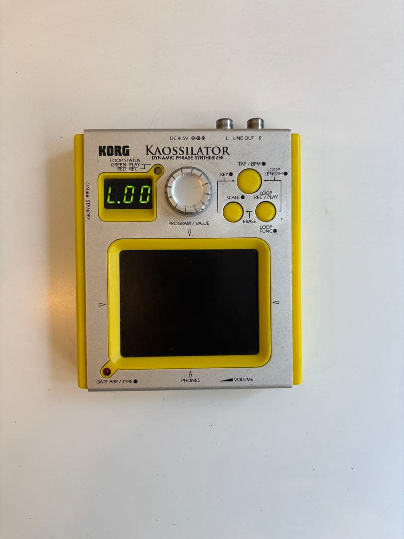 KORG KAOSSILATOR シルバー/イエロー Amazon.com: Korg Kaossilator Dynamic Phrase Synthesizer : Musical