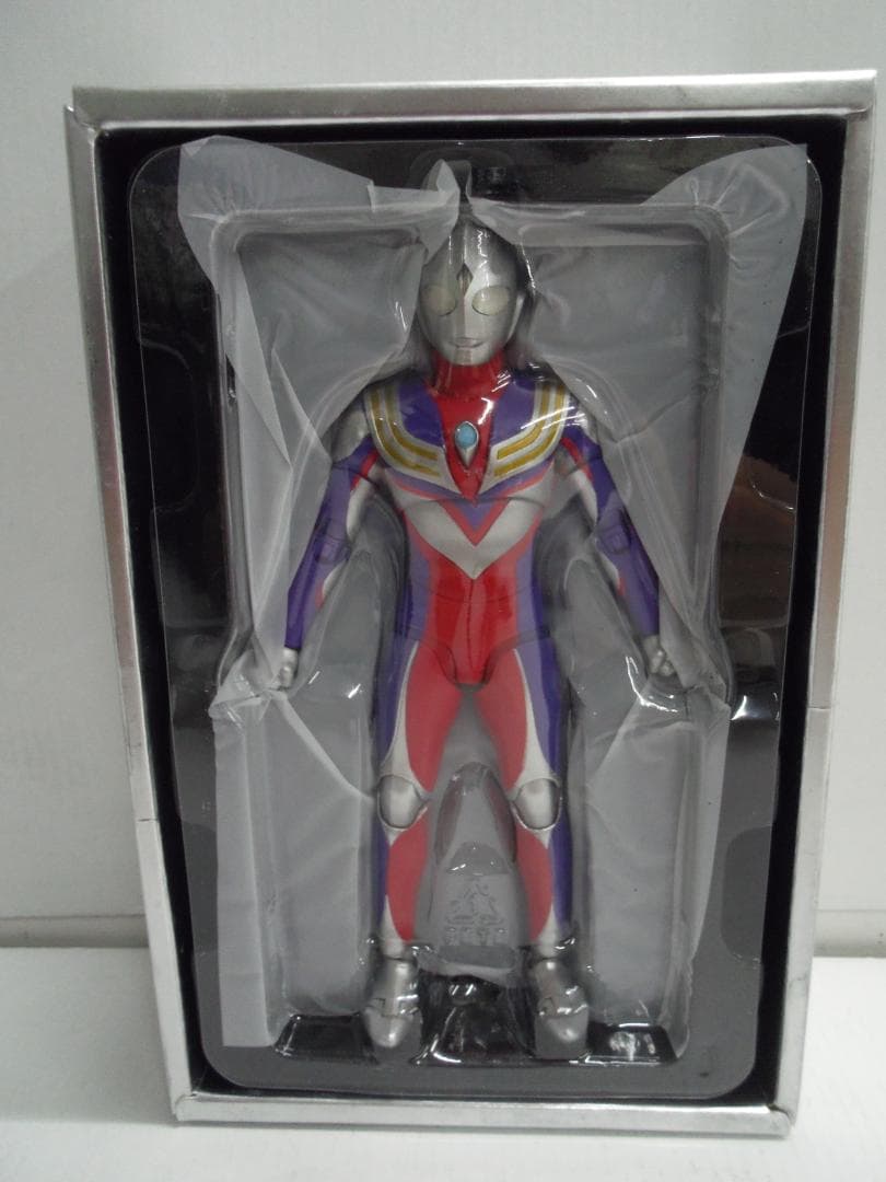 【開封品】S.H.Figuarts ウルトラマンティガ　マルチタイプ 初回特典付