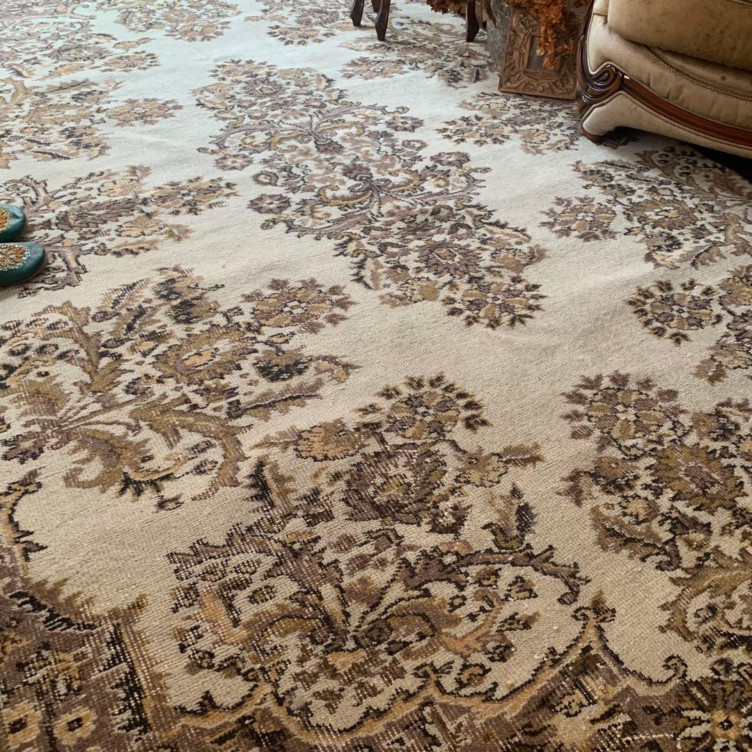 超大判　幅広　252× 147 トルコヴィンテージラグ　ボタニカル　雅紀さん トルコヴィンテージラグ 赤えんじ色 クリーム ボタニカル柄 93×128