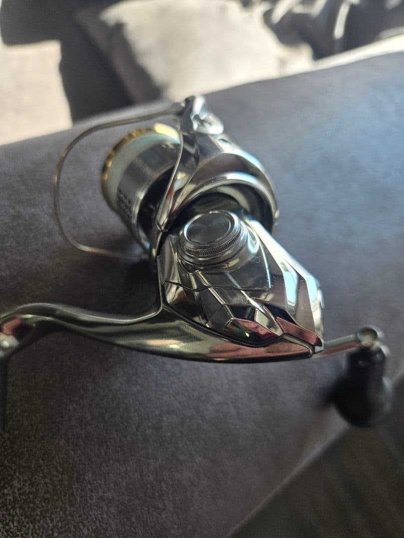 18ステラ2500SHG メーカーにてオーバーホールして1度使用 バリアルノブ