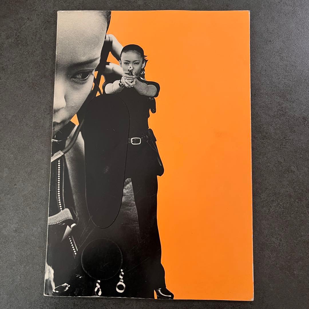 1997 安室奈美恵 コンサートツアーパンフレット - メルカリ