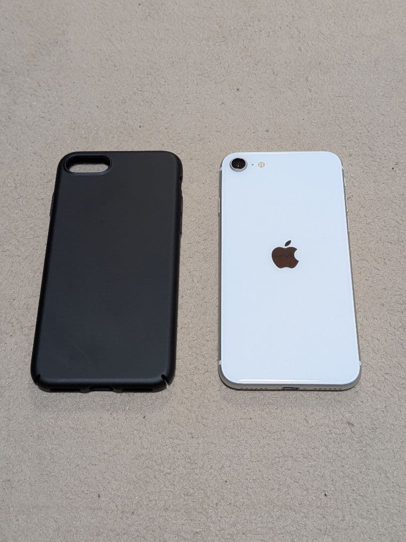 Apple iPhone SE 2 第2世代 ホワイト 64GB ケース付き