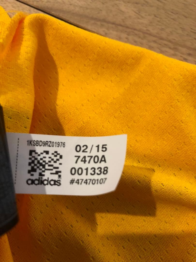 キューピー様専用】【未使用タグ付】レブロン CAVS ユニフォーム 黄色