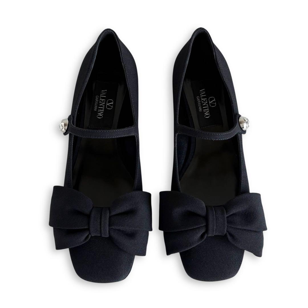 未使用 VALENTINO ボウジェーン クレープファブリック バレリーナ 現行