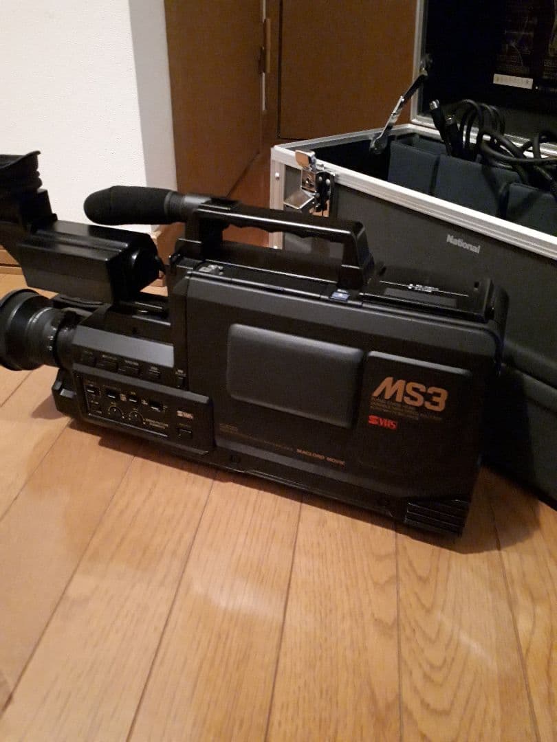 レトロnational　ホーム一体型ビデオカメラ 1986/昭和61/National/NV-M21/MACLORD MOVIE/CCD/VHSフルカセット肩