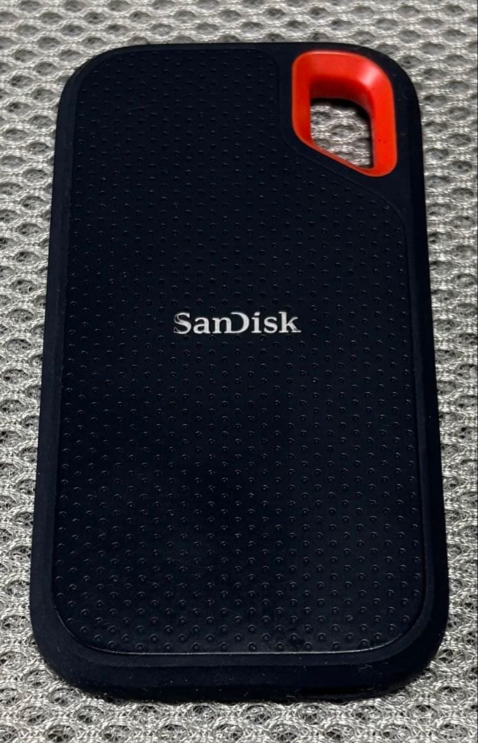 外付けハードディスク・ドライブ SanDisk Extreme Portable SSD 2TB Amazon.com: Sandisk Extreme Portable 2TB USB 3.2 Gen 2 Type-C