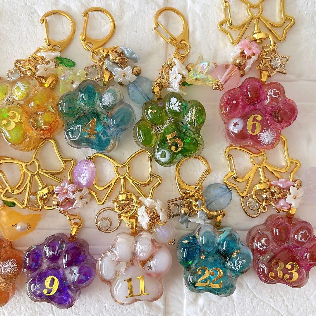 A様 オーダーオルゴナイトキーホルダー 肉球-安い ストア通販