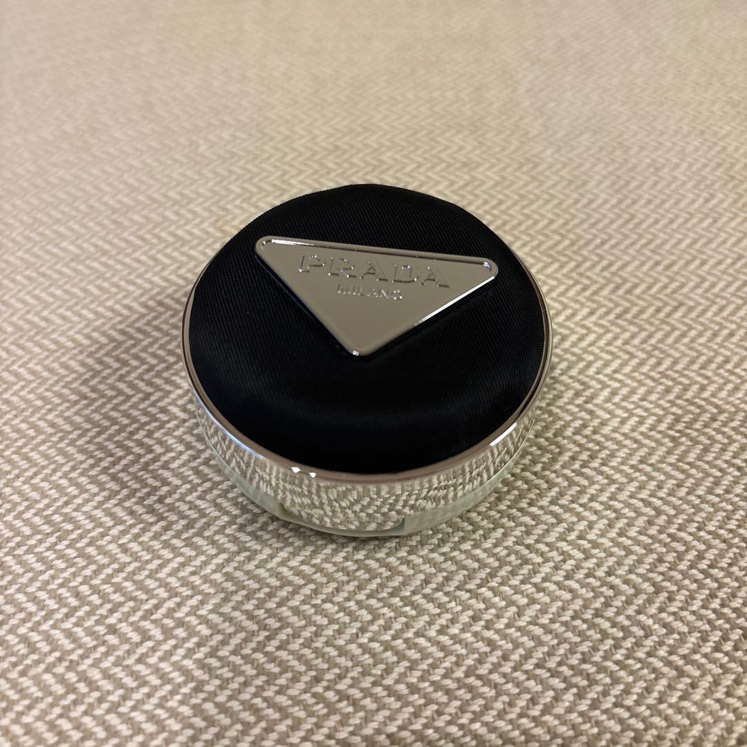 PRADAリヴィールメッシュクッションファンデーションLN10 ミニサイズ5g
