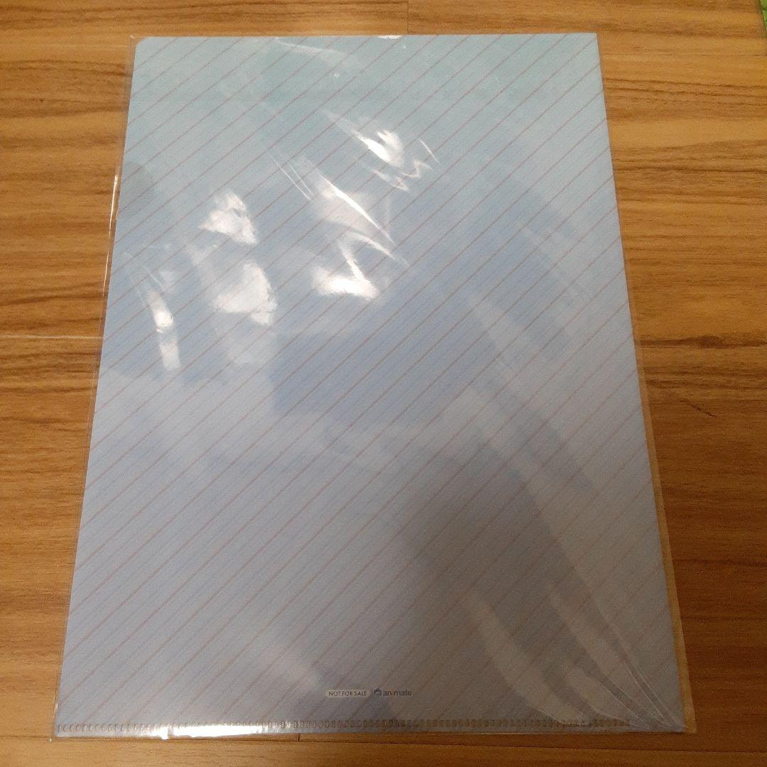 鬼頭明里サイン入りクリアファイル - メルカリ