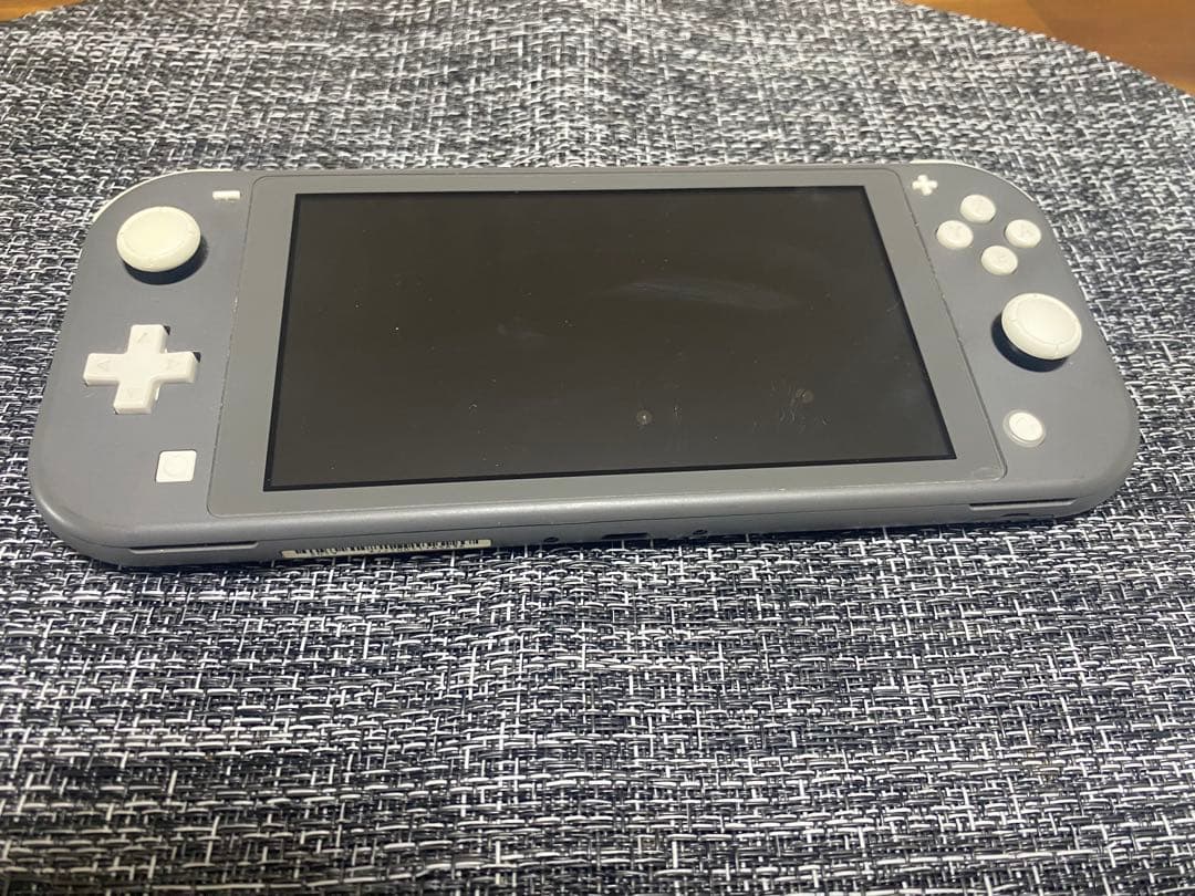 Nintendo Switch Lite 本体　グレー　充電器 Nintendo Switch Lite グレー 本体 充電器付き - メルカリ