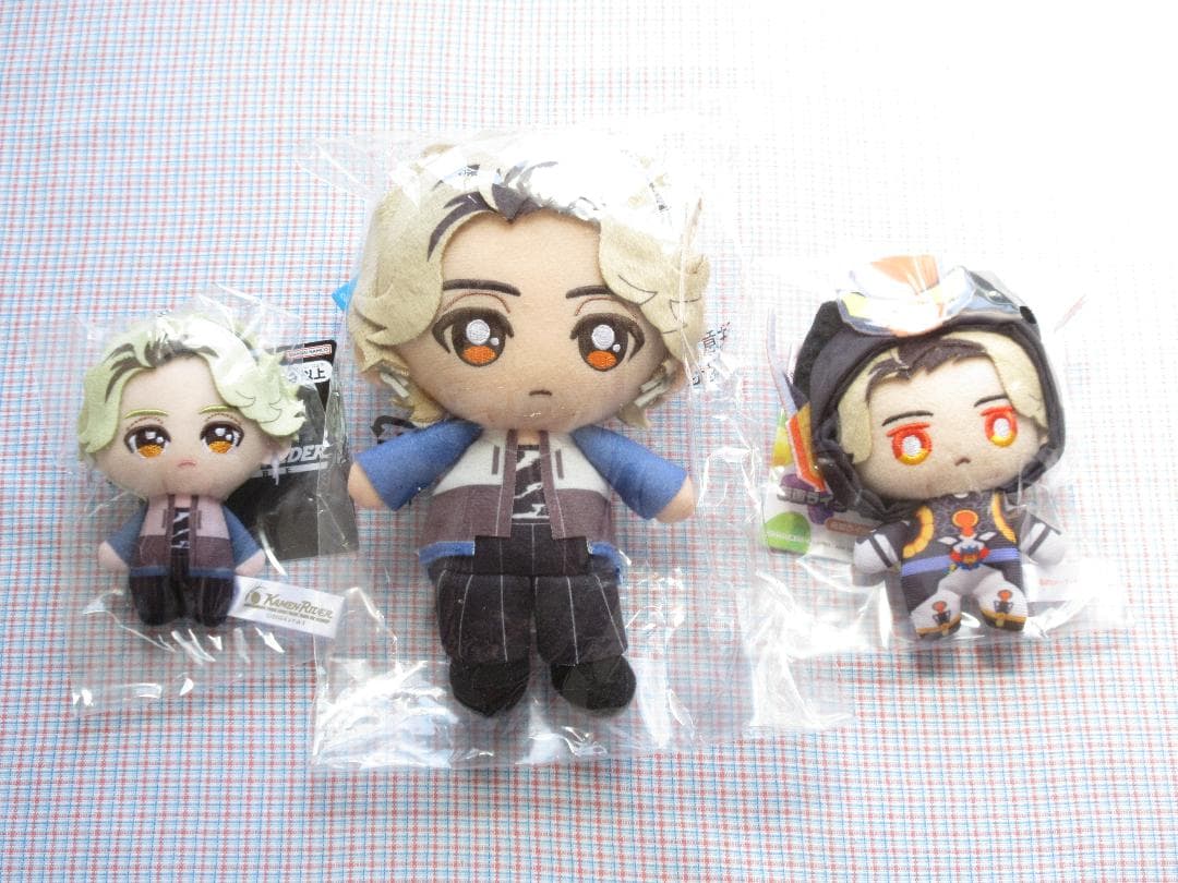 未開封・匿名発送】仮面ライダーガヴ ラキア ぬいぐるみセット - メルカリ