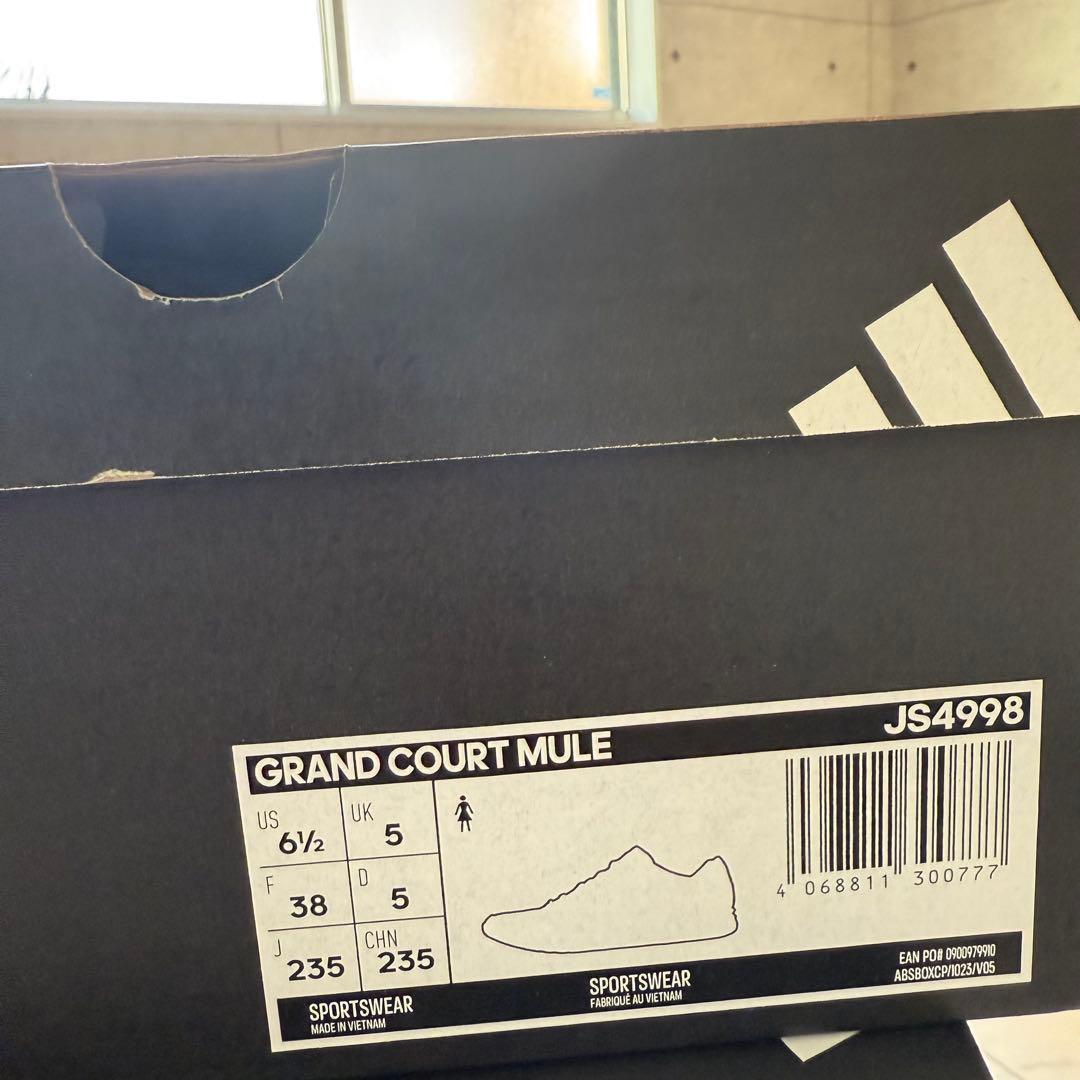 ラスト１点！韓国限定adidas GRAND COURT MULE 23.5cm