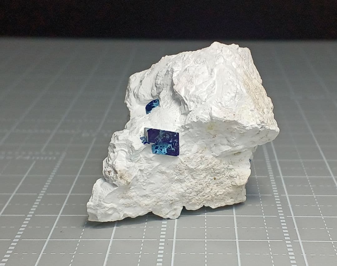 ご*う様 国産鉱物　逸見石　7.5mm　原石　ヘンミライト　鉱物標本