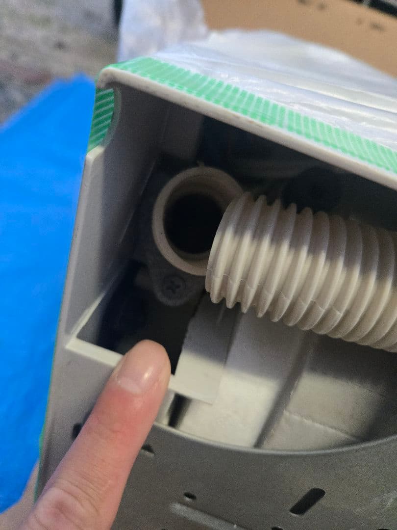 特価】SHARPルームエアコン8~10畳用【クリーニング済み】 - メルカリ