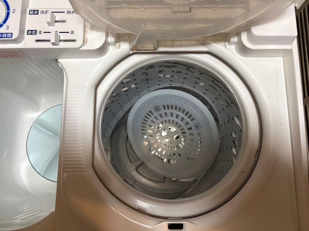 日立 二槽式洗濯機 6.5kg 2024年製 使用頻度少なめ 取説、防水パン付き