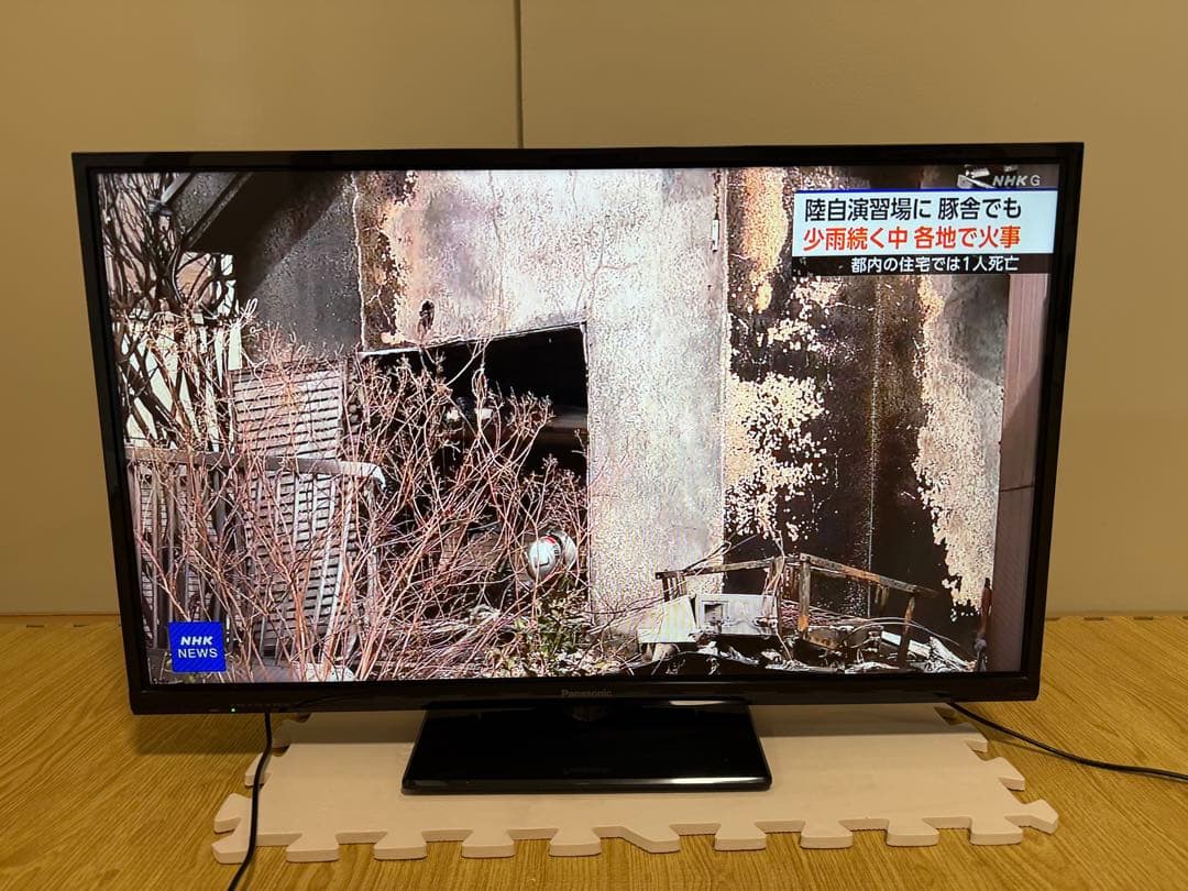 パナソニック TH-32E300 32型 ⭕地上 BS/CSテレビ - メルカリ